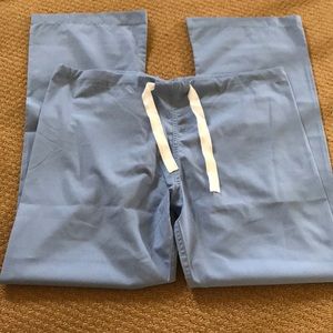 Blue Sky Scrubs xs set